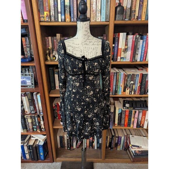 Free People Women's Size Small Black Floral Tess Square Neck Mini Dress - Picture 1 of 8